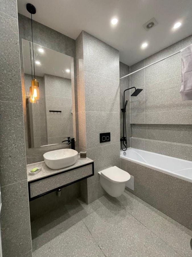 Apartment Florence Моря 600 Метров Aktav Dış mekan fotoğraf