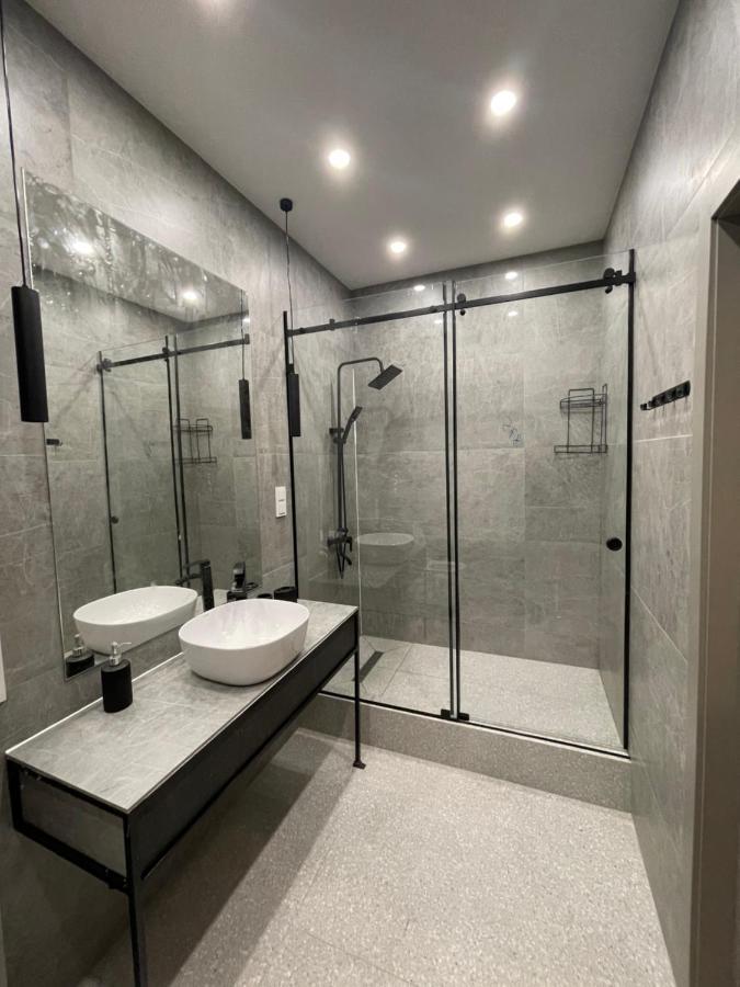 Apartment Florence Моря 600 Метров Aktav Dış mekan fotoğraf